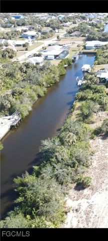 18294 Arapahoe CIR, Port Charlotte, FL 33948