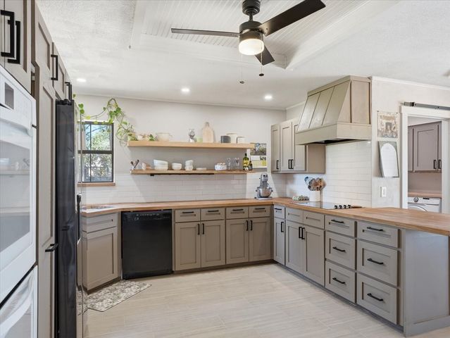 525 Becky Lane, Waxahachie, TX 75165