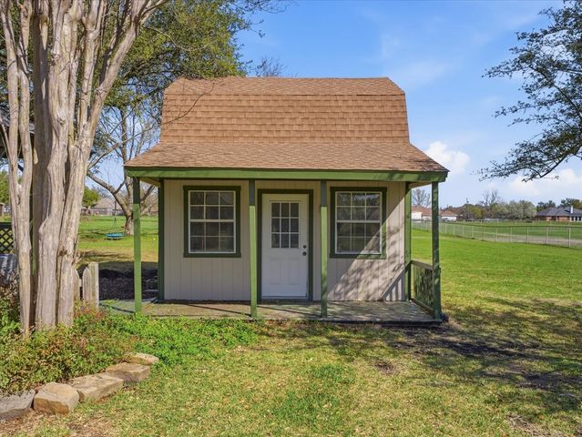 525 Becky Lane, Waxahachie, TX 75165