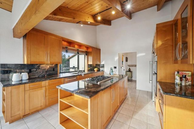 600 Ridge Top Road, Los Gatos, CA 95033