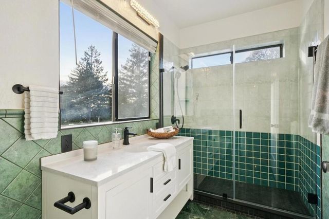 600 Ridge Top Road, Los Gatos, CA 95033