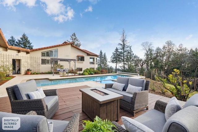 600 Ridge Top Road, Los Gatos, CA 95033