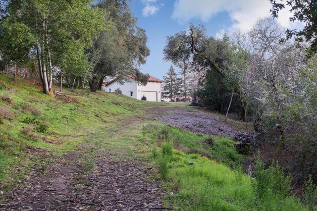 600 Ridge Top Road, Los Gatos, CA 95033