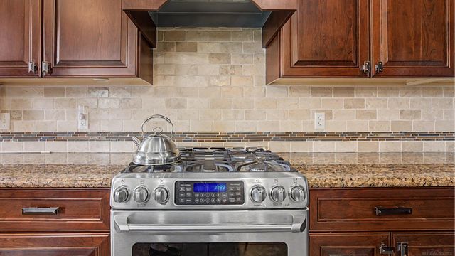 7412 N Georgetowne Road, Washington Twp, MI 48095