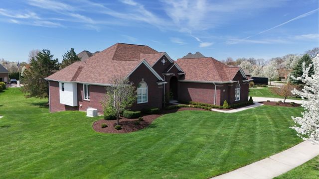 7412 N Georgetowne Road, Washington Twp, MI 48095