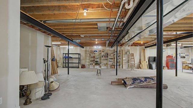 7412 N Georgetowne Road, Washington Twp, MI 48095
