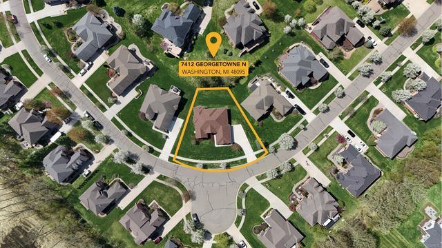 7412 N Georgetowne Road, Washington Twp, MI 48095