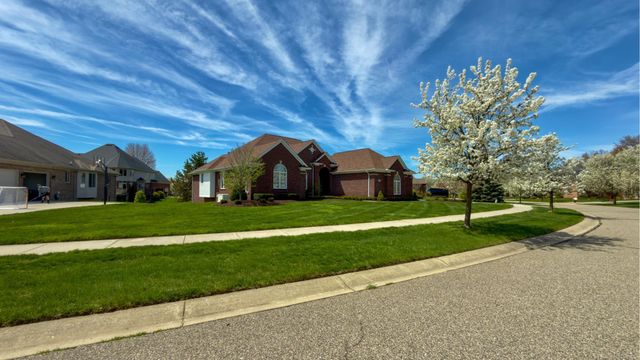 7412 N Georgetowne Road, Washington Twp, MI 48095