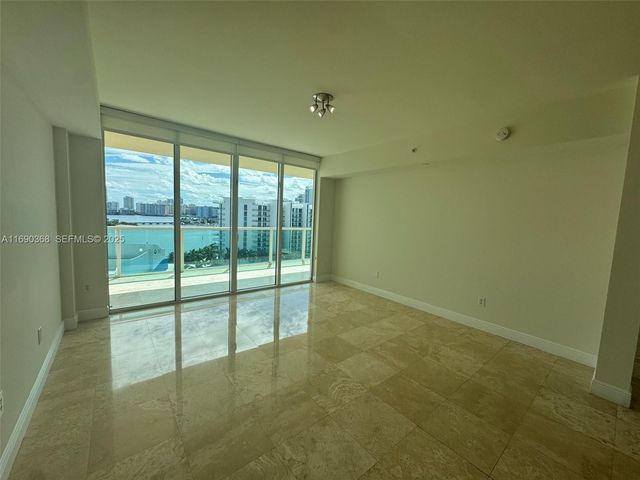 3330 NE 190 Street 1215, Aventura, FL 33180