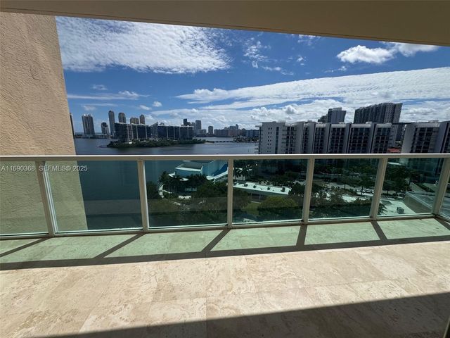 3330 NE 190 Street 1215, Aventura, FL 33180