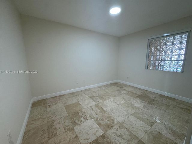 3330 NE 190 Street 1215, Aventura, FL 33180