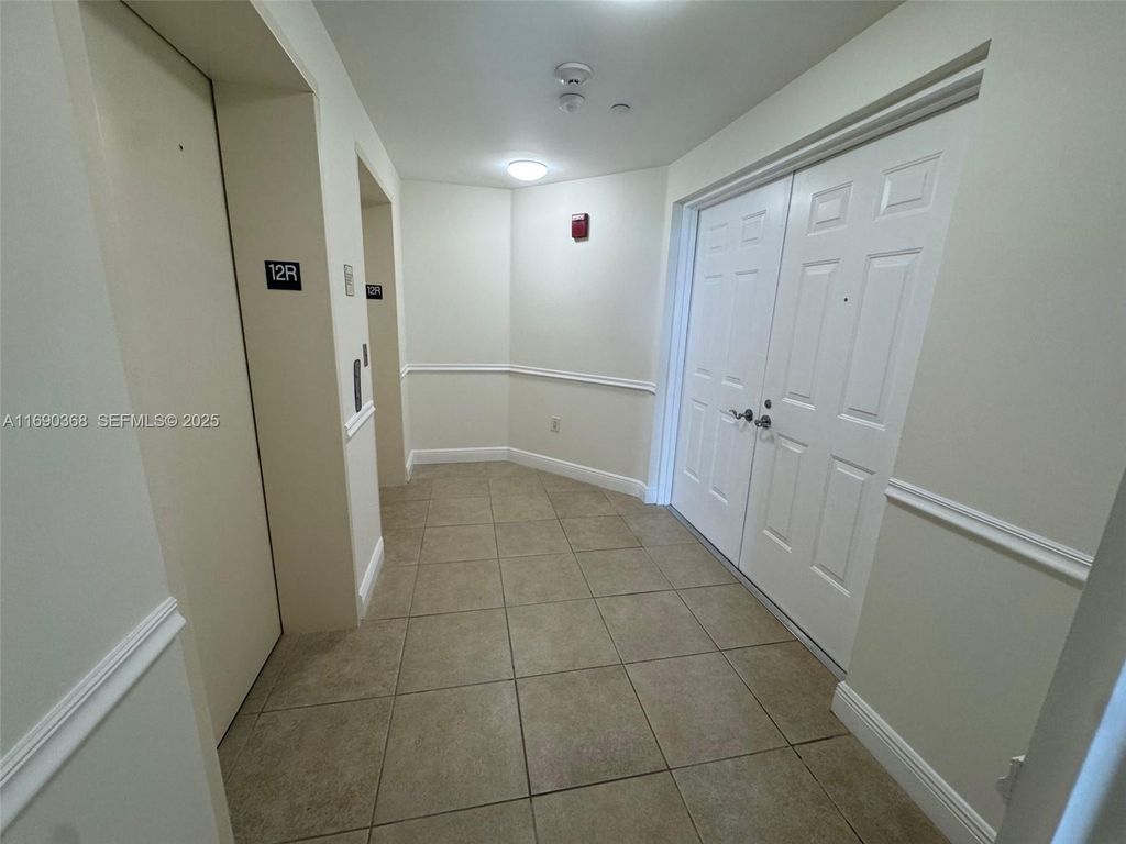 3330 NE 190 Street 1215, Aventura, FL 33180