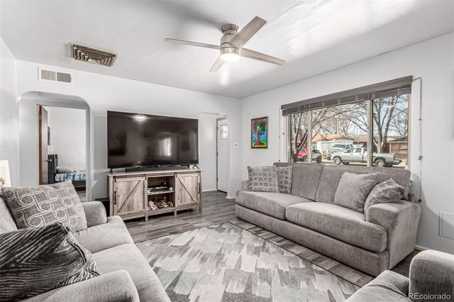 9320 High Street, Thornton, CO 80229