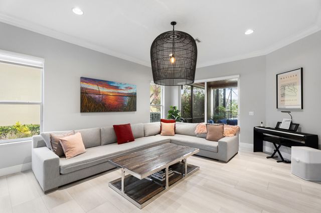 12140 Aviles Circle, Palm Beach Gardens, FL 33418