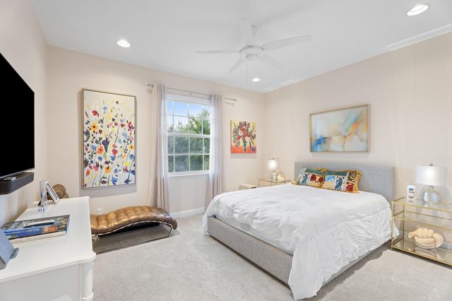 12140 Aviles Circle, Palm Beach Gardens, FL 33418