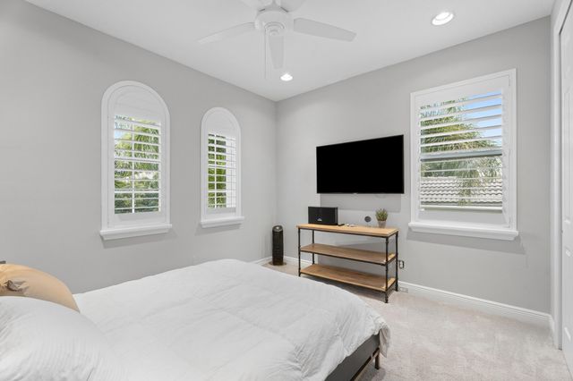 12140 Aviles Circle, Palm Beach Gardens, FL 33418