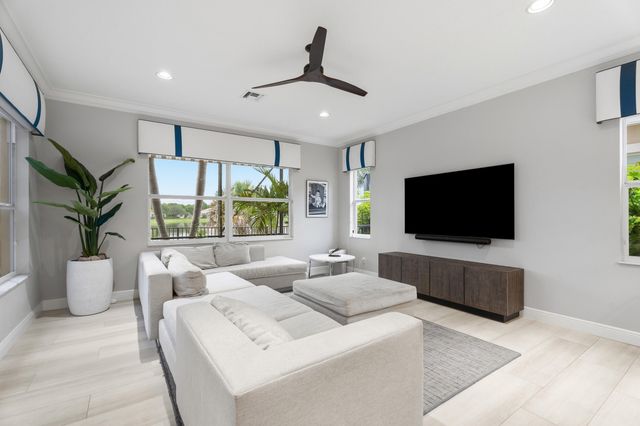 12140 Aviles Circle, Palm Beach Gardens, FL 33418