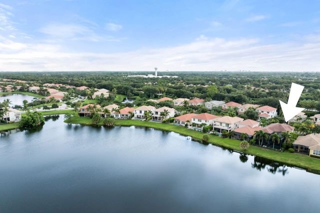 12140 Aviles Circle, Palm Beach Gardens, FL 33418