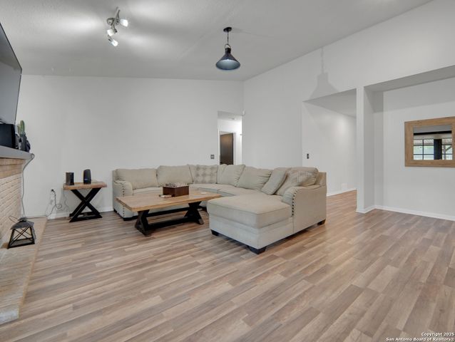 6149 Cloudy Ridge, San Antonio, TX 78247