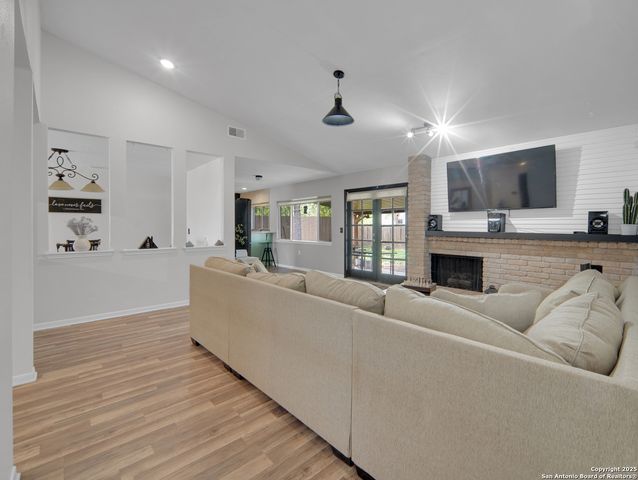 6149 Cloudy Ridge, San Antonio, TX 78247
