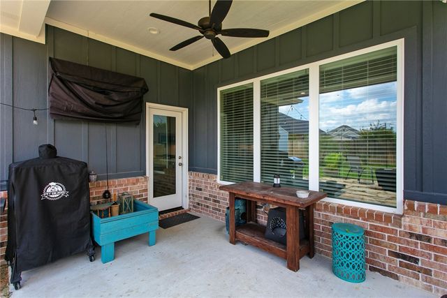 3230 Arundala Way, Bryan, TX 77808