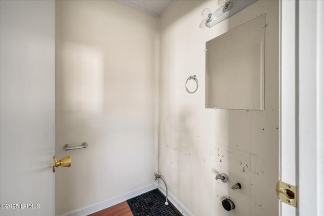 105 Pinewood Street, Walterboro, SC 29488