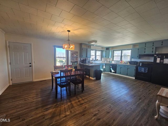 908 Boone Road, Burlington, NC 27217