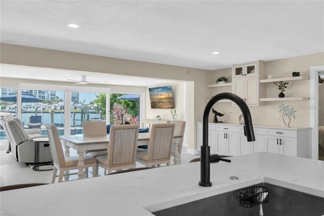 24 MARINA TERRACE, Treasure Island, FL 33706