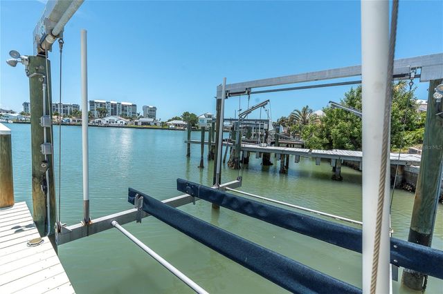 24 MARINA TERRACE, Treasure Island, FL 33706