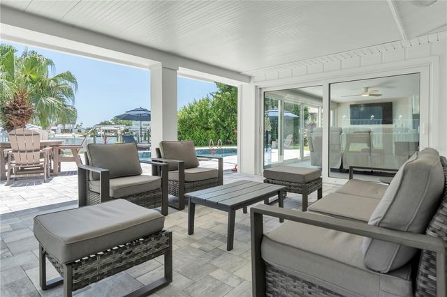 24 MARINA TERRACE, Treasure Island, FL 33706