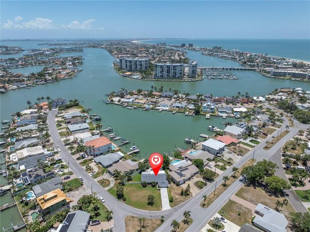 24 MARINA TERRACE, Treasure Island, FL 33706