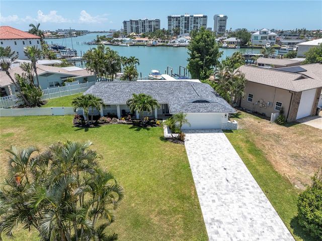24 MARINA TERRACE, Treasure Island, FL 33706