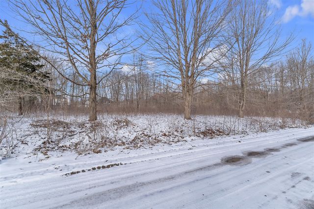 22987 Clarkshire Drive, South Lyon, MI 48178