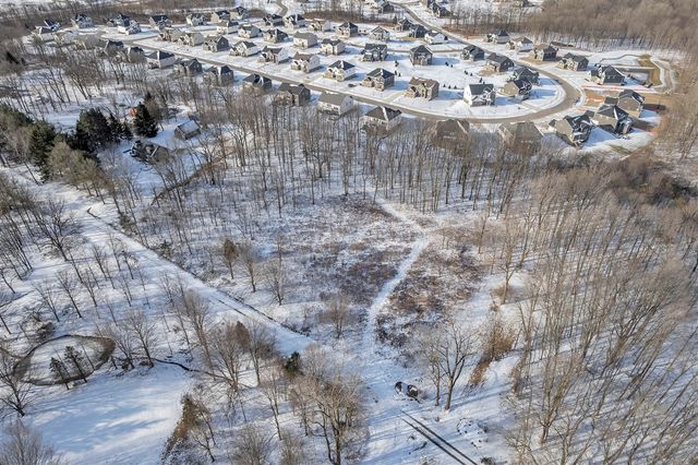 22987 Clarkshire Drive, South Lyon, MI 48178