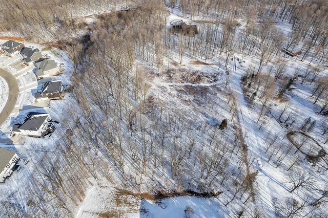 22987 Clarkshire Drive, South Lyon, MI 48178