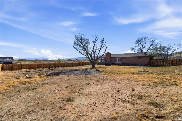 155 S 200 W, Gunnison, UT 84634