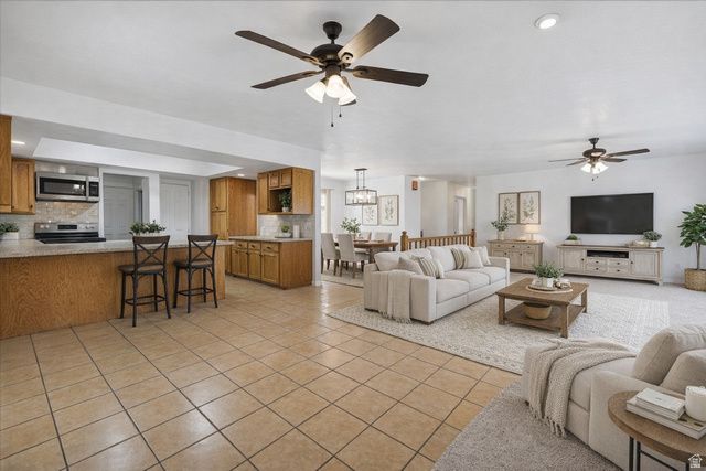 155 S 200 W, Gunnison, UT 84634