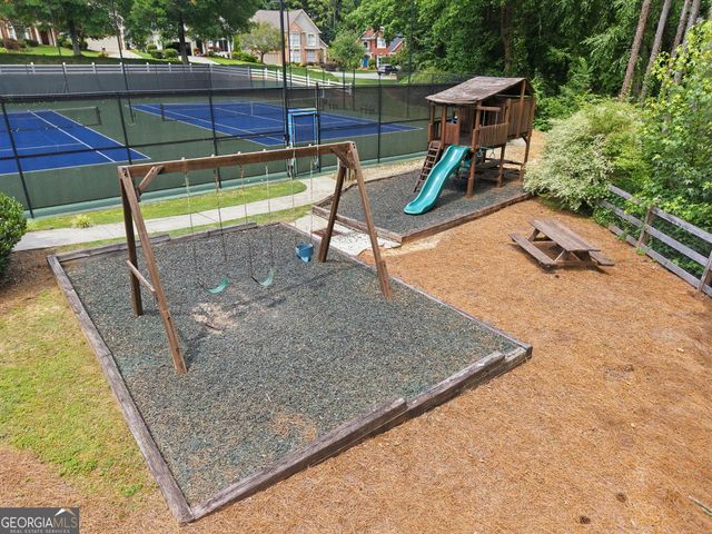 1915 Tristan Drive SE, Smyrna, GA 30080
