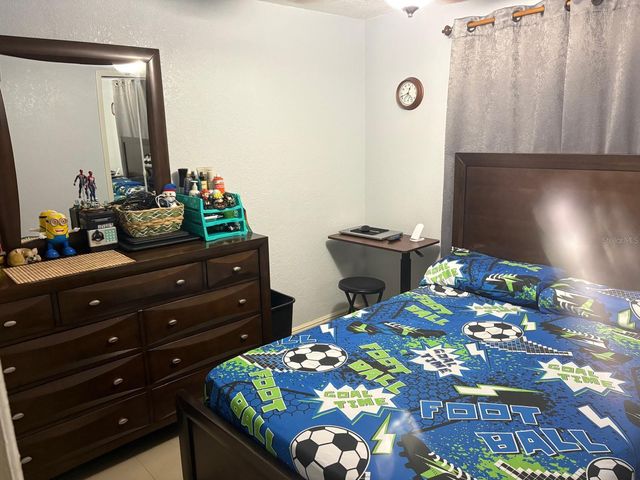 6005 W CLIFTON STREET, Tampa, FL 33634