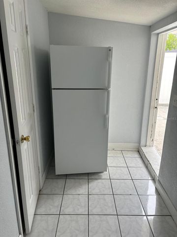 6005 W CLIFTON STREET, Tampa, FL 33634