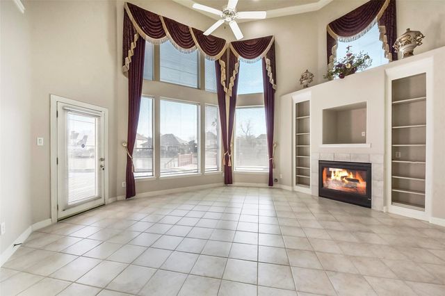 2707 Pond Brook Place, Missouri City, TX 77459