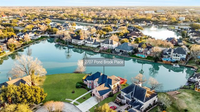 2707 Pond Brook Place, Missouri City, TX 77459