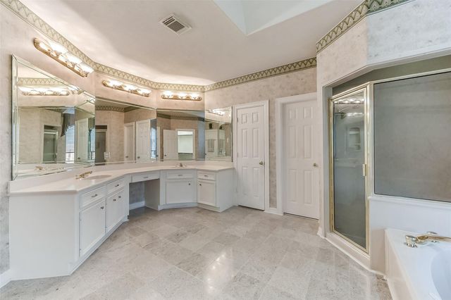 2707 Pond Brook Place, Missouri City, TX 77459