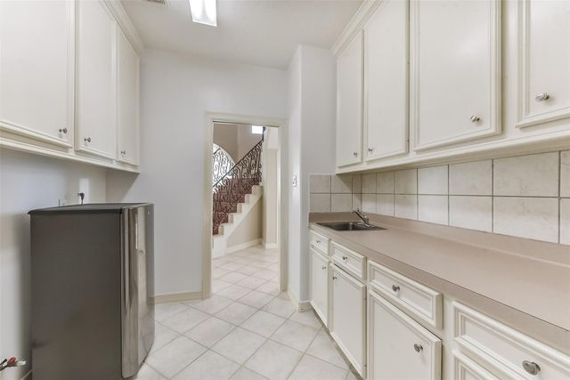 2707 Pond Brook Place, Missouri City, TX 77459