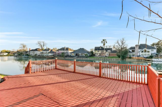 2707 Pond Brook Place, Missouri City, TX 77459