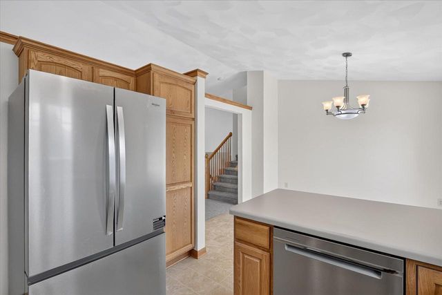 4330 E Rotamer Road, Janesville, WI 53546