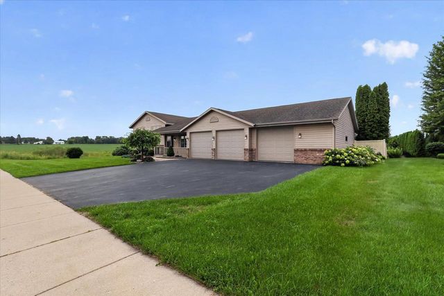 4330 E Rotamer Road, Janesville, WI 53546