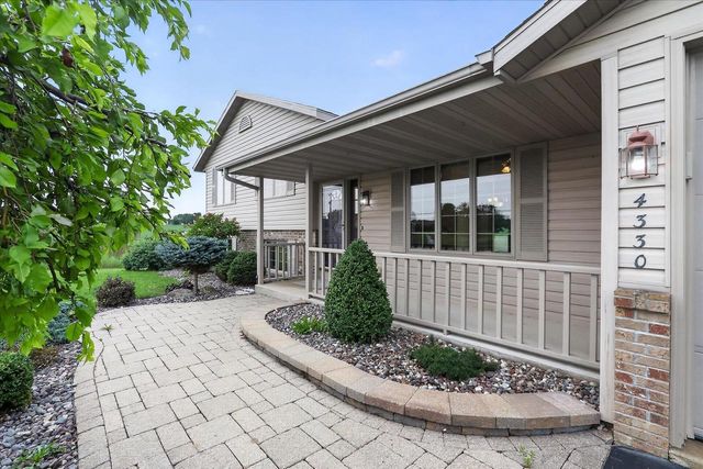 4330 E Rotamer Road, Janesville, WI 53546