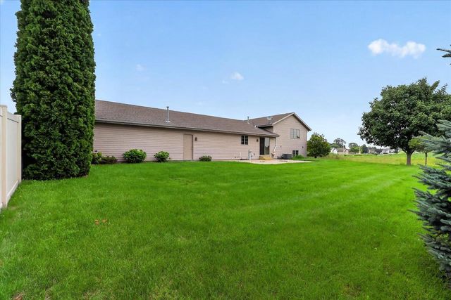 4330 E Rotamer Road, Janesville, WI 53546