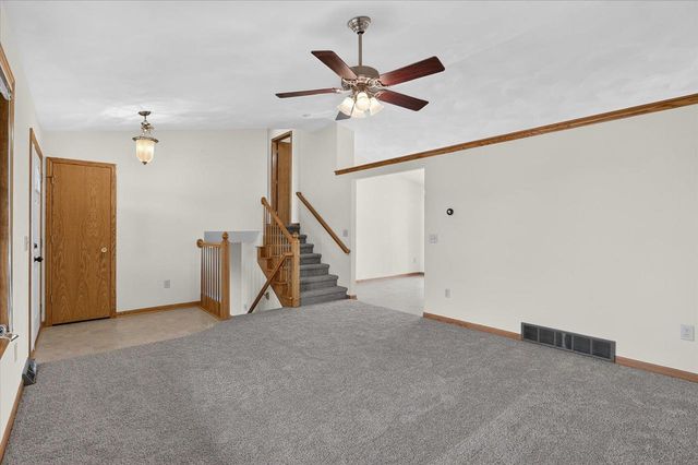 4330 E Rotamer Road, Janesville, WI 53546
